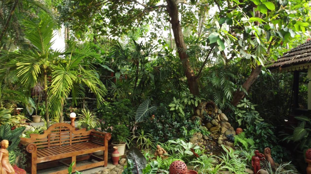 Palm Grove Cottages - Leisure Resort Benaulim Bagian luar foto