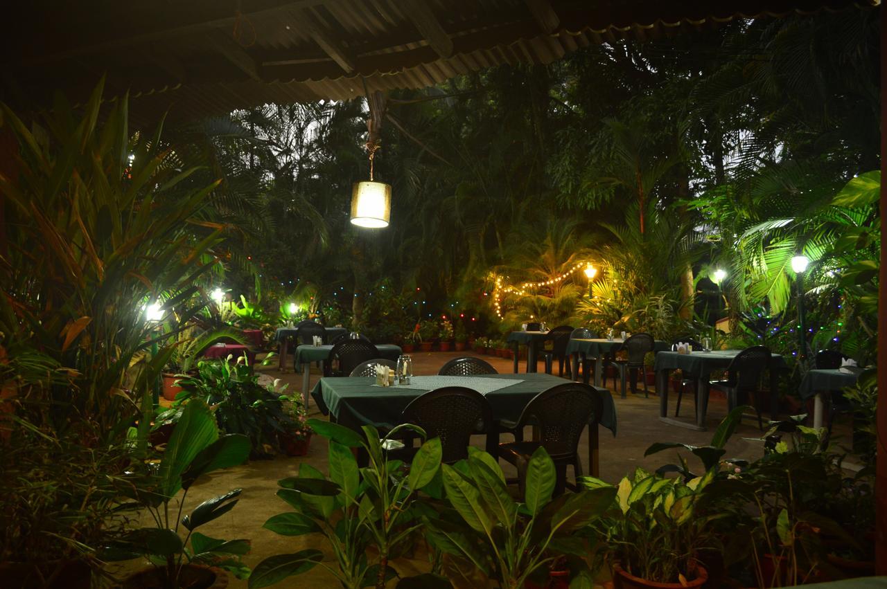 Palm Grove Cottages - Leisure Resort Benaulim Bagian luar foto