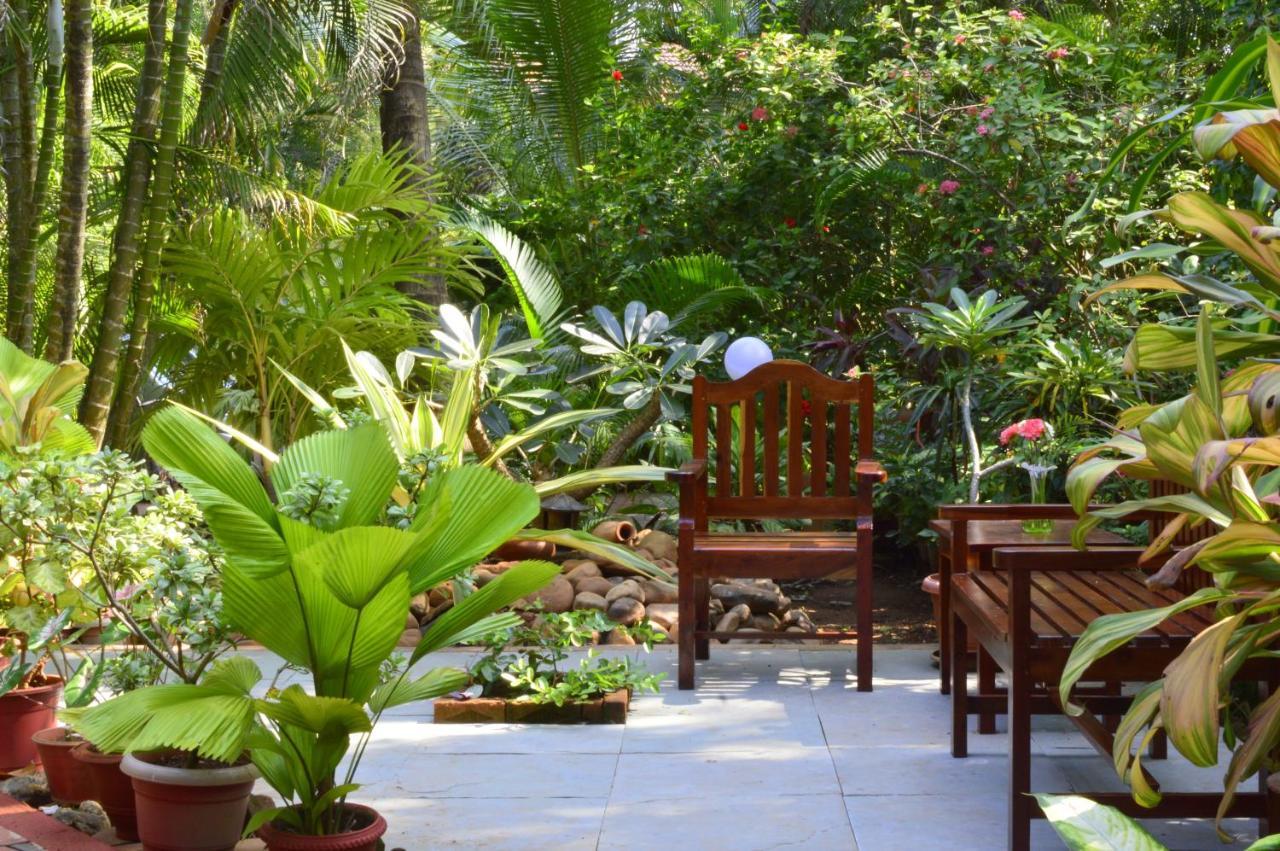 Palm Grove Cottages - Leisure Resort Benaulim Bagian luar foto